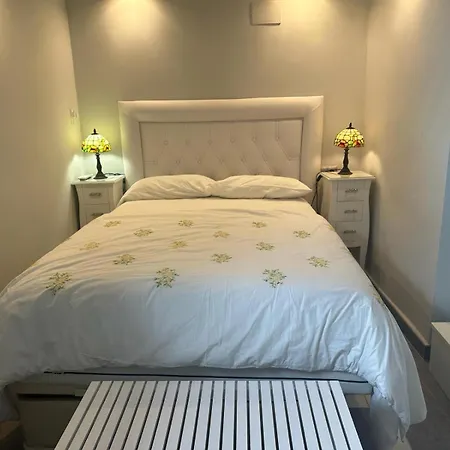 아파트 Ground Floor In Prime Location