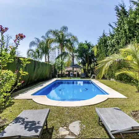 Ground Floor In Prime Location Apartment *