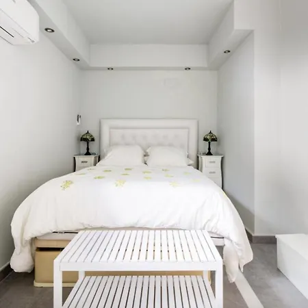 Ground Floor In Prime Location * Marbella